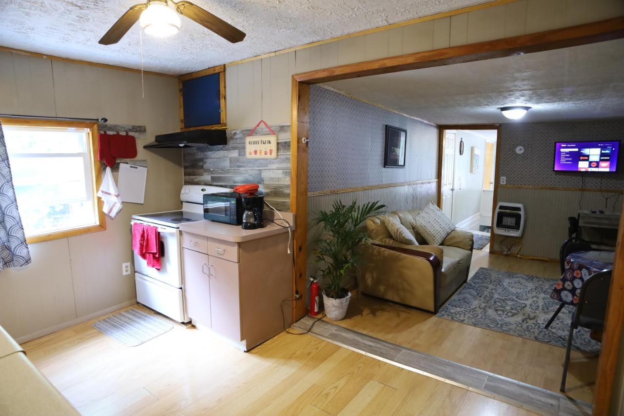 3-Bedroom Apt. Ideal Location Near New River Gorge Файетвил Екстериор снимка